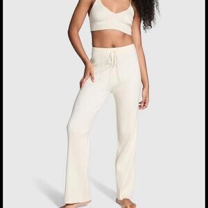 Altar'd state knit set